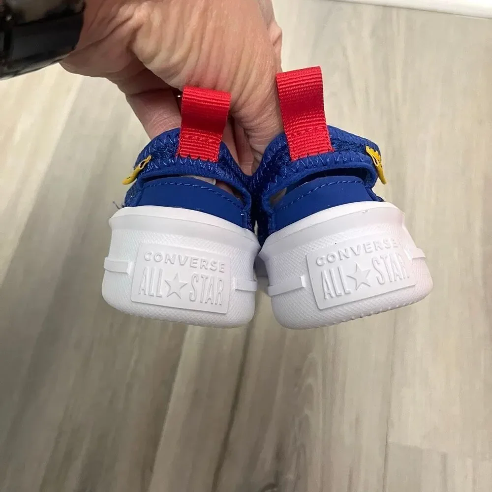 Converse Blue Hook‎ and Loop Strap Ultra Sneaker Sandals in Kids Size 6